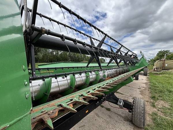 Комбайн John Deere T660 (2015)