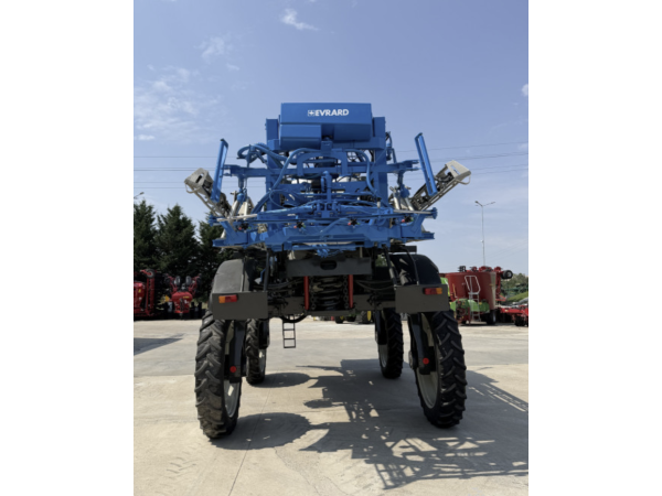 Опрыскиватель самоходный Hardi Evrard Alpha Plus 3500 (2005)