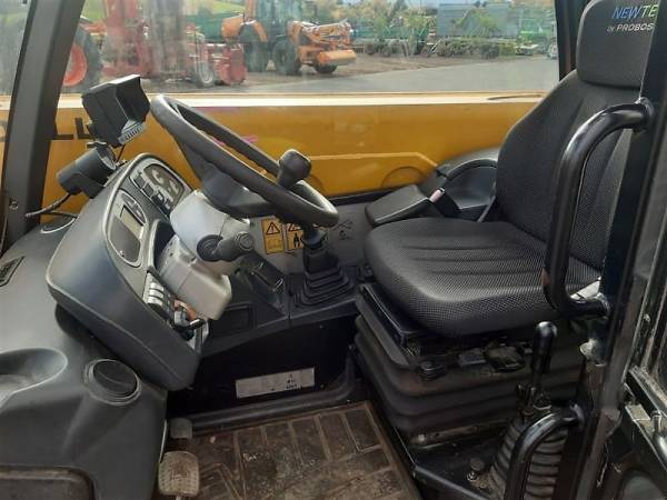 Погрузчик JCB 541-70 Agri Super (2010)