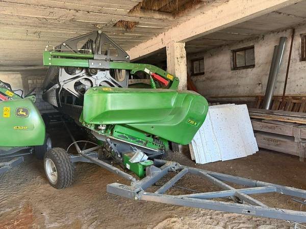 Комбайн John Deere S785 (2023)