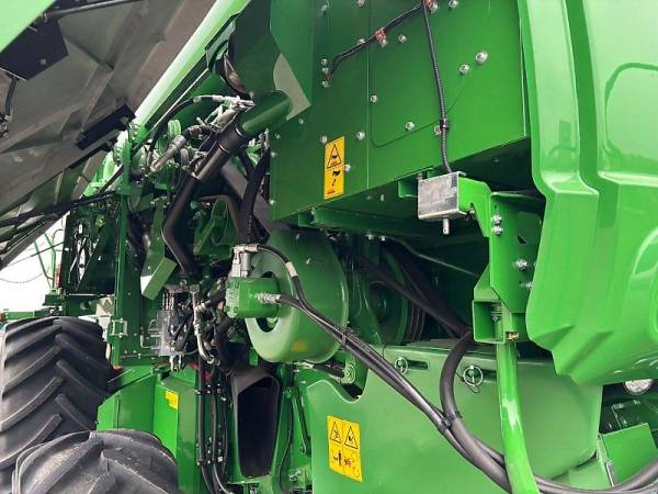 Комбайн John Deere S785 (2023)