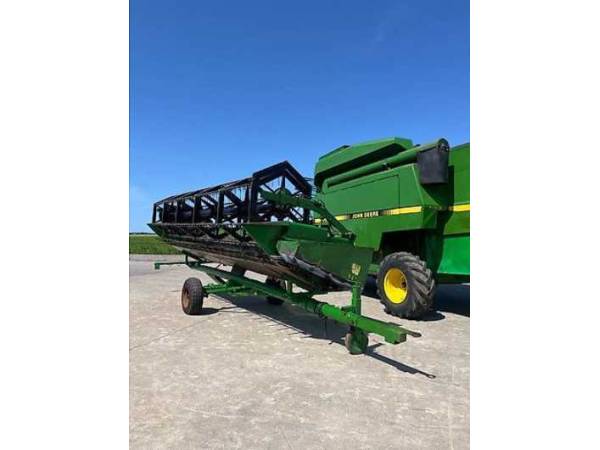Комбайн John Deere 2066 (1996)