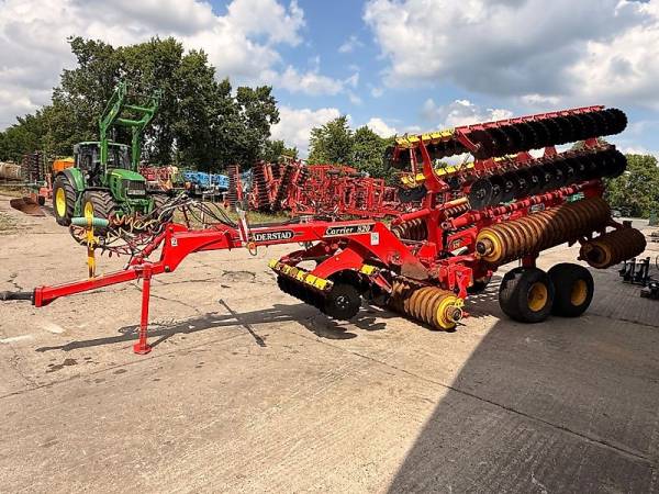Дискова борона Vaderstad Carrier 820 (2018)