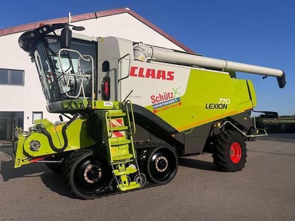 Комбайн Claas Lexion 770TT (2011)
