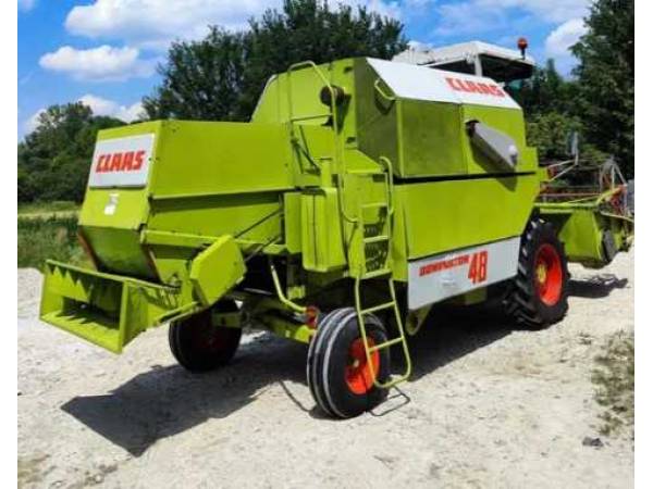 Комбайн Claas Dominator 48