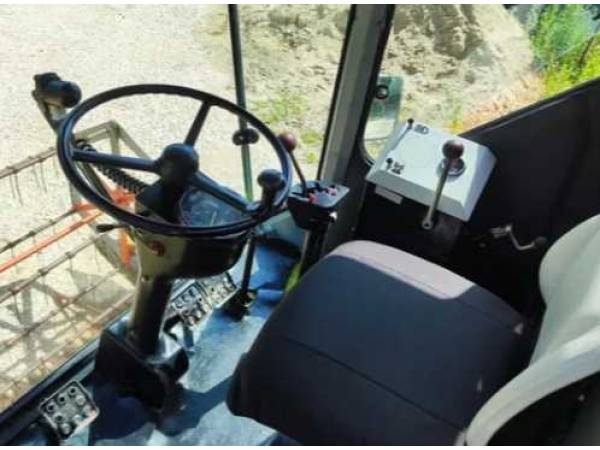 Комбайн Claas Dominator 48
