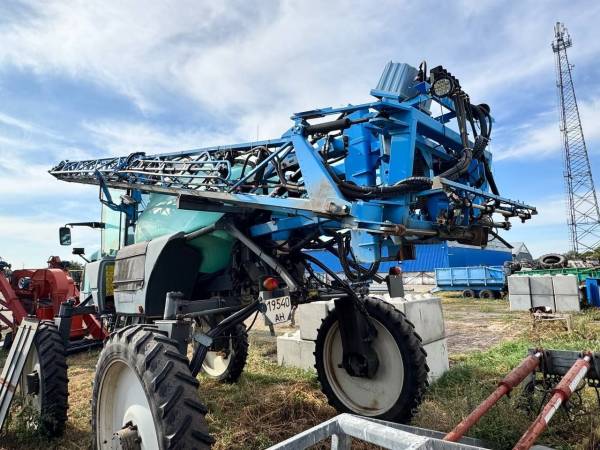 Самохідний обприскувач Berthoud Raptor 3240 (2013)