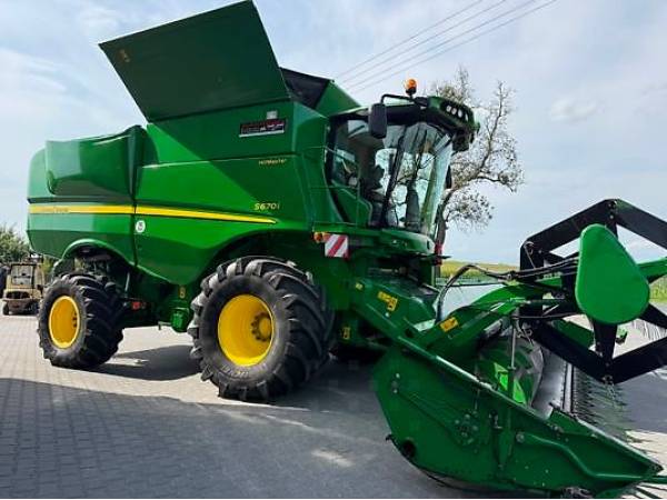 Комбайн John Deere S670i (2012)