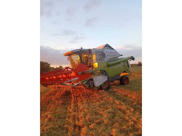 Комбайн Claas Medion 340 (2002)