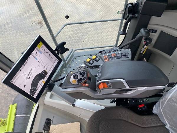 Комбайн Claas Trion 520 (2023)