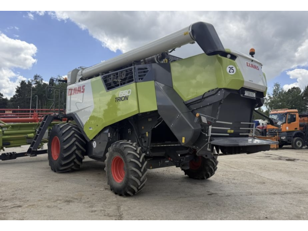 Комбайн Claas Trion 650 (2023)