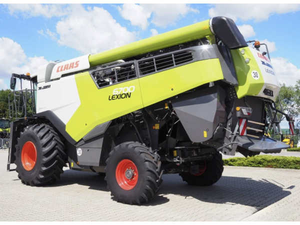 Комбайн Claas Lexion 6700 (2022)
