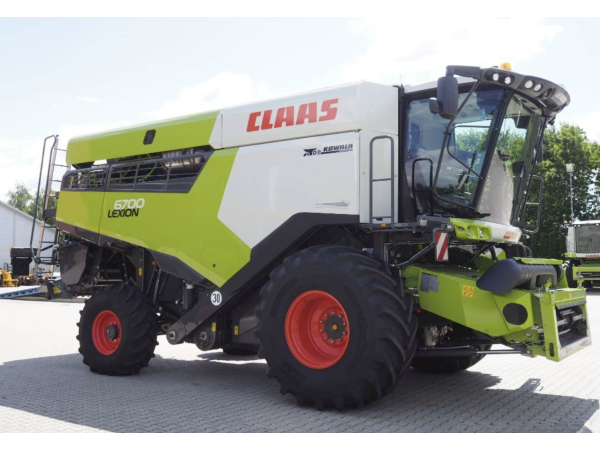 Комбайн Claas Lexion 6700 (2022)
