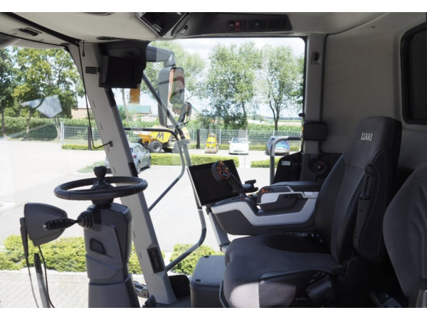 Комбайн Claas Lexion 6700 (2022)