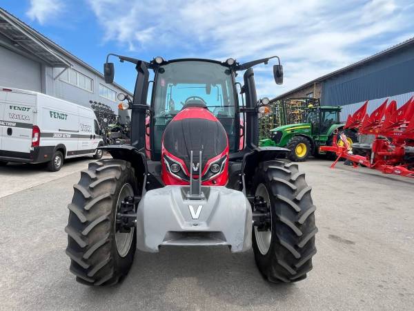 Трактор Valtra G135 (2023)