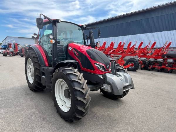 Трактор Valtra G135 (2023)