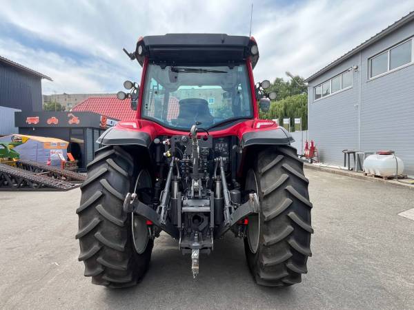 Трактор Valtra G135 (2023)