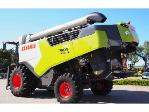 Комбайн Claas Trion 720 (2023)