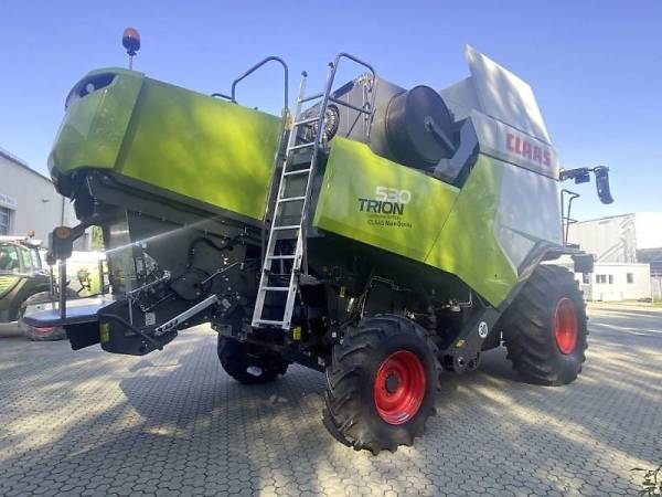 Комбайн Claas Trion 530 (2022)
