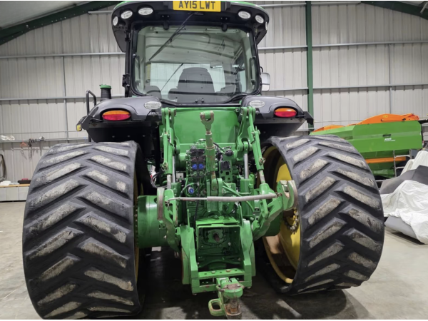Трактор John Deere 8370 RT (2015)