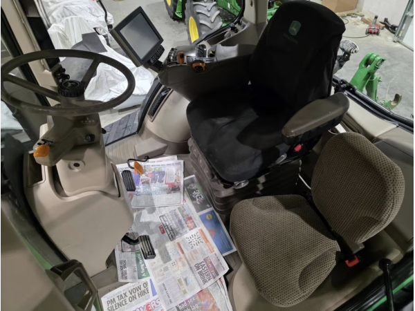 Трактор John Deere 8370 RT (2015)