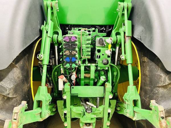 Трактор John Deere 7310R (2017)