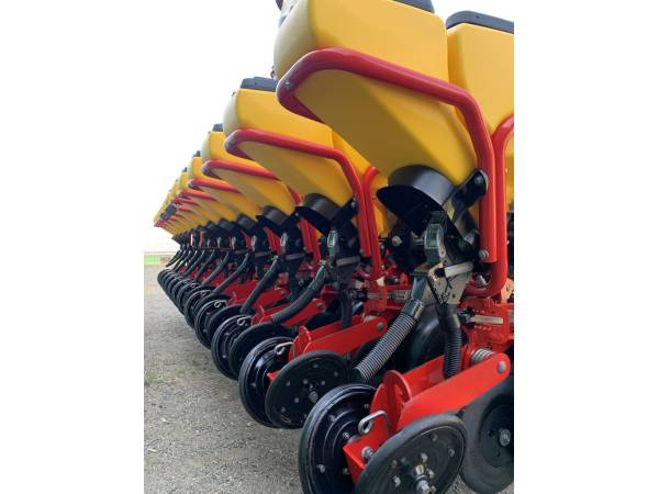Сівалка точного висіву Vaderstad Tempo V12 (2024)