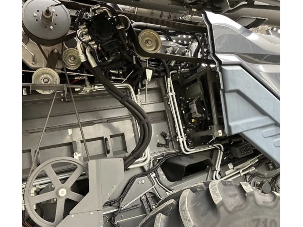 Комбайн Fendt Ideal 8 T4 (2021)