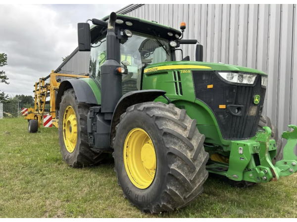 Трактор John Deere 7250R (2019)