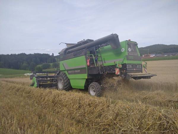 Комбайн Deutz-Fahr 6040 HTS (2015)