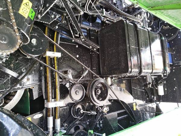 Комбайн Deutz-Fahr 6040 HTS (2015)