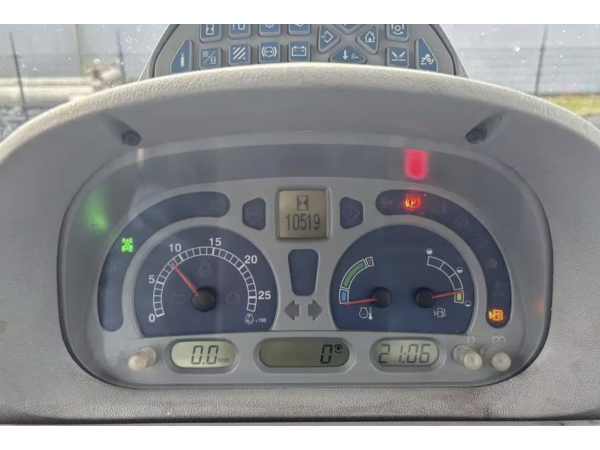 Трактор New Holland T6050 (2010)