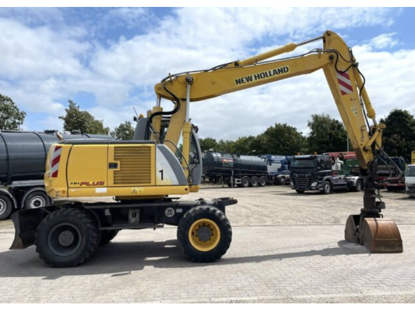 Экскаватор New Holland MH Plus (2005)