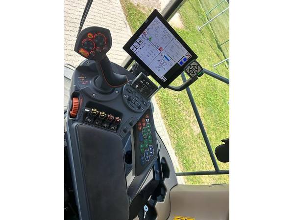 Комбайн Massey Ferguson Ideal 8T (2022)