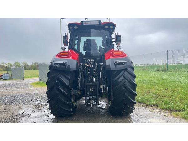 Трактор Case IH Optum 300 (2023)