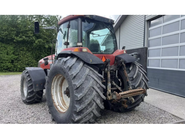Трактор Case IH MX 200 Magnum (2000)