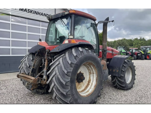 Трактор Case IH MX 200 Magnum (2000)