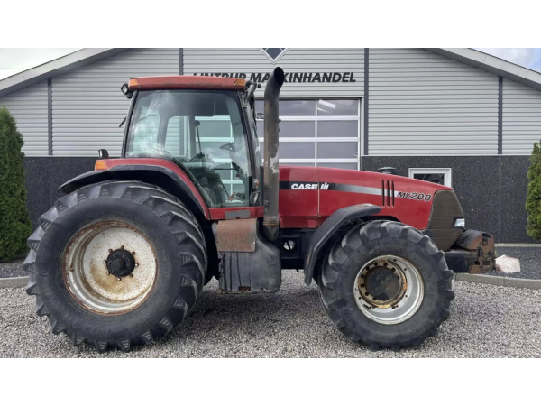 Трактор Case IH MX 200 Magnum (2000)