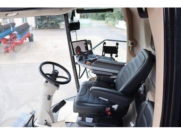 Комбайн Massey Ferguson Ideal 8T (2019)