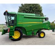 Комбайн John Deere W330