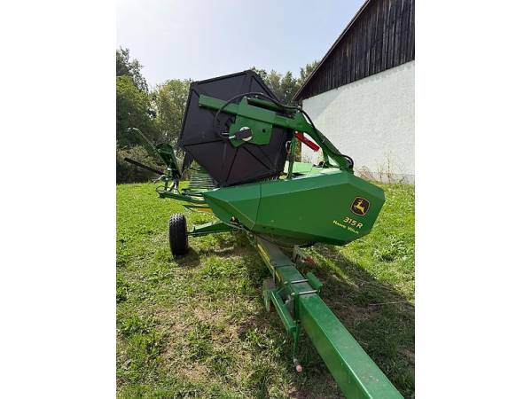 Комбайн John Deere W330 (2019)