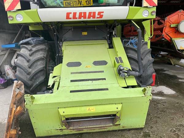 Комбайн Claas Avero 240 (2010)