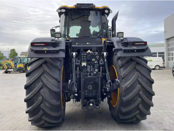 Трактор JCB Fastrac 8330 (2021)