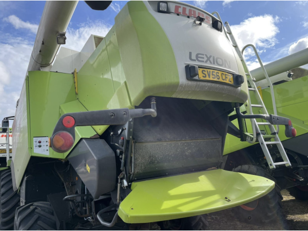 Комбайн Claas Lexion 570 Montana (2006)