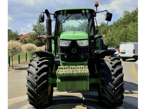 Трактор John Deere 6150M (2016)