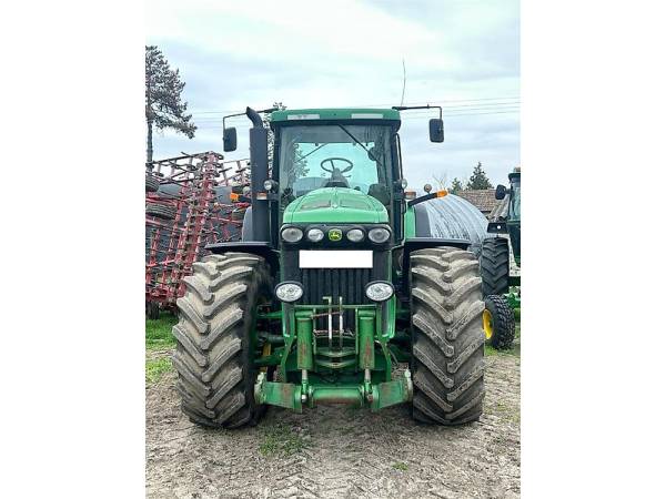 Трактор John Deere 8520 (2004)
