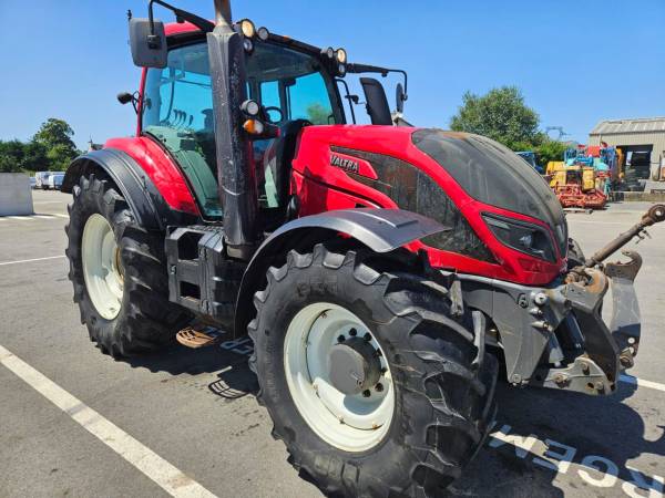 Трактор Valtra T154H (2016)