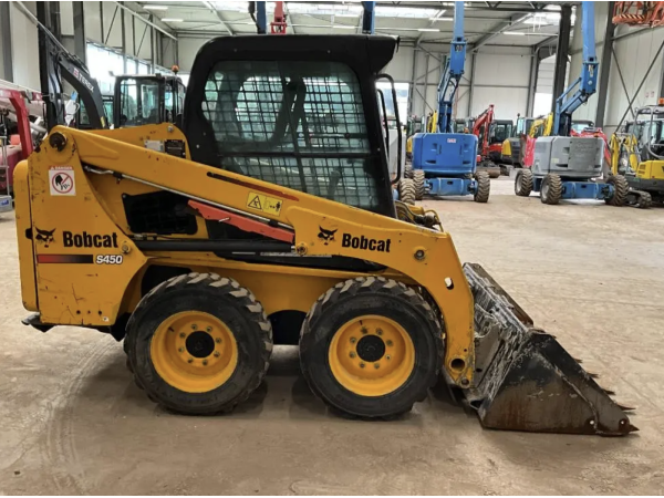 Міні-навантажувач Bobcat S450 (2016)