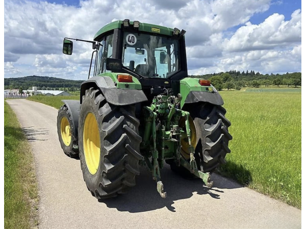 Трактор John Deere 6910 (1998)