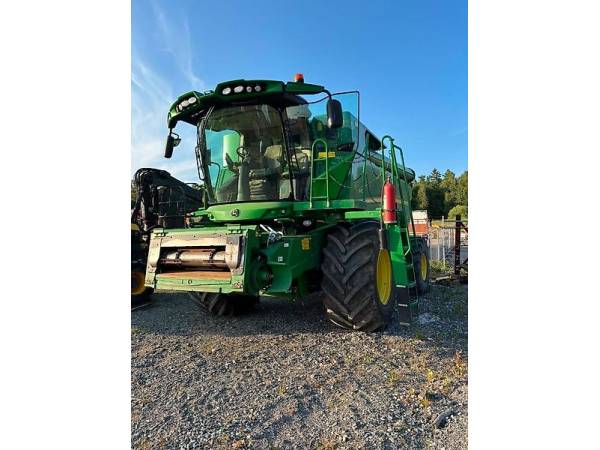 Комбайн John Deere S670 (2015)